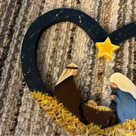 Wooden Nativity Hanging Piece - Picture 3 of 9